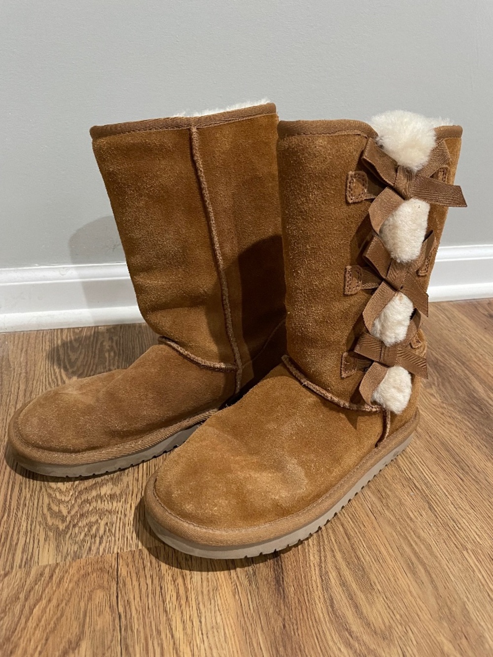 Koolaburra girls boots
